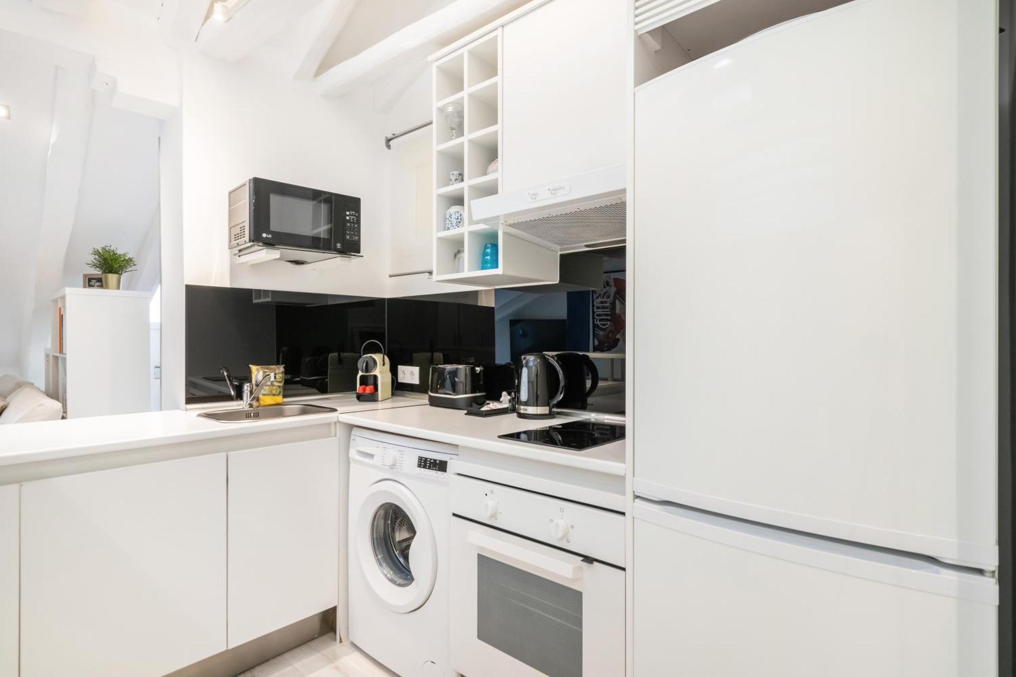 Cb21 Apartment Madrid Buitenkant foto